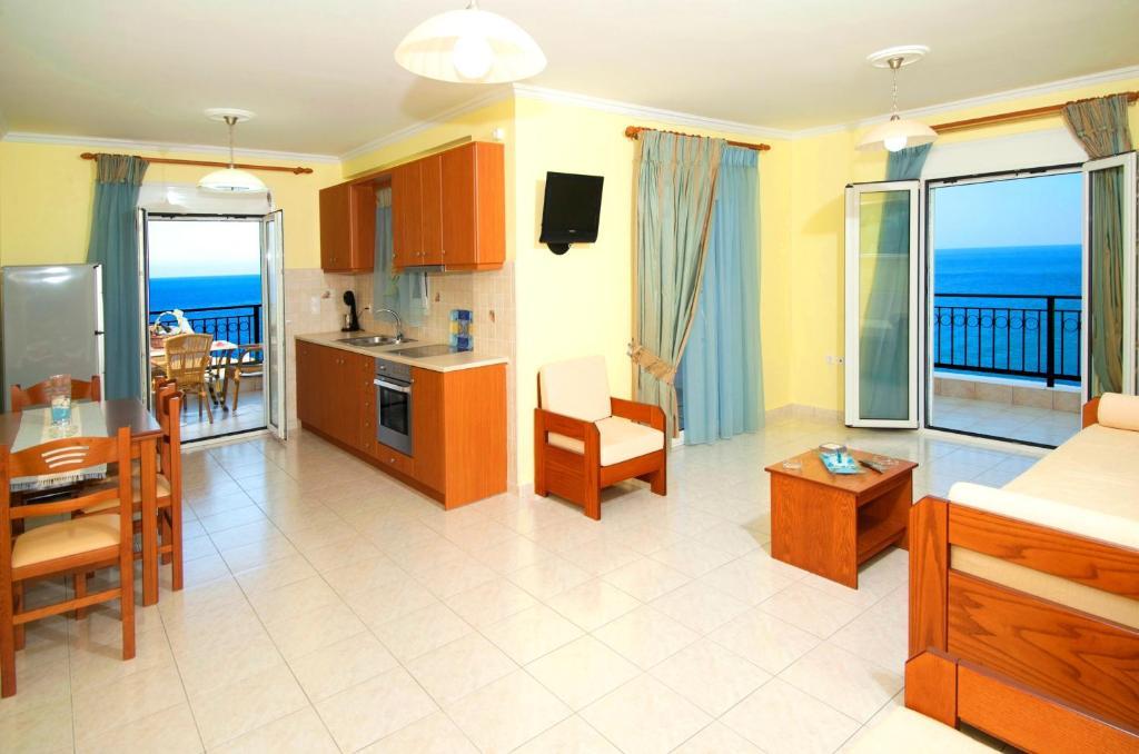 Mari-Christi Apartments Poros  Oda fotoğraf